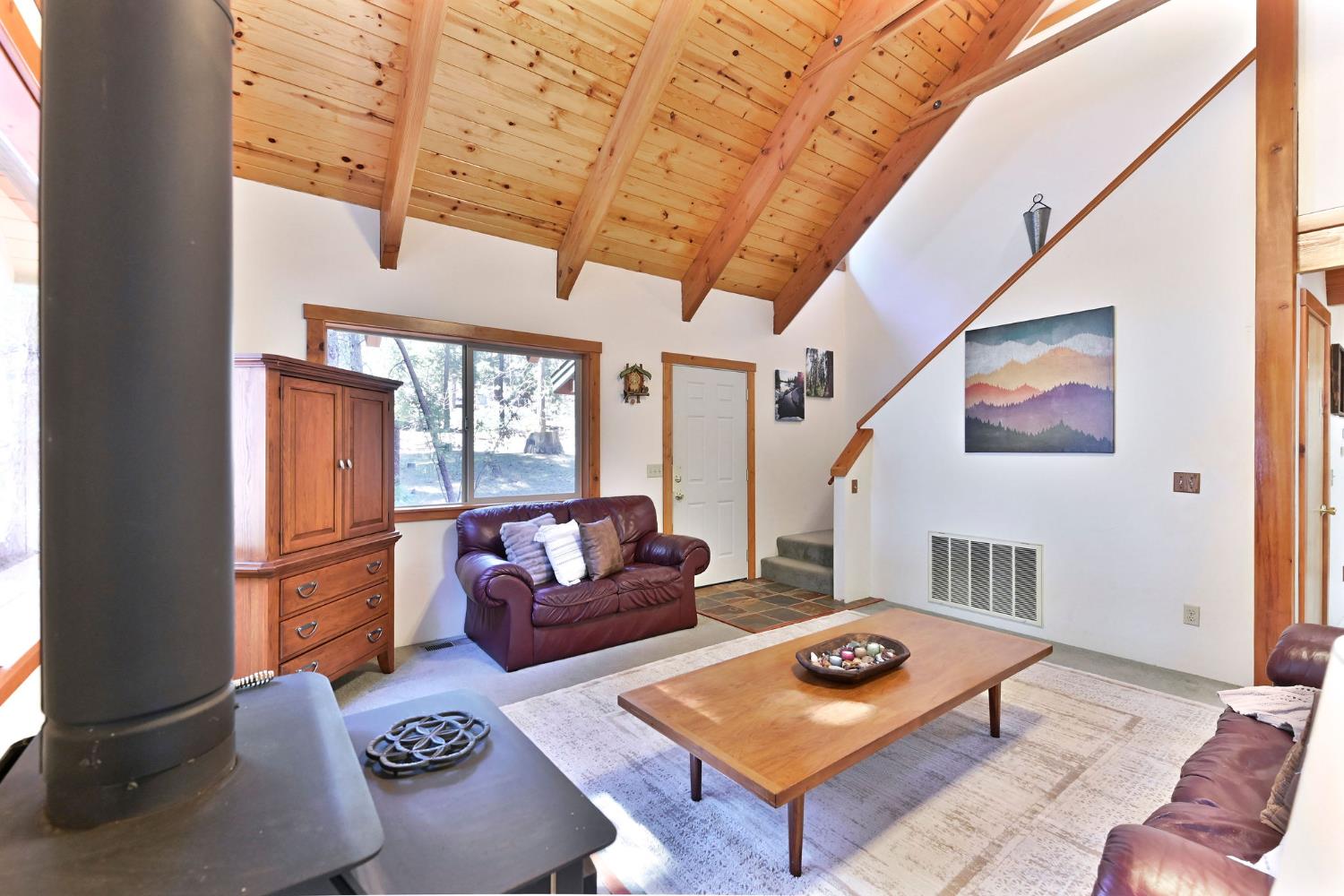 127 Summit Level Road