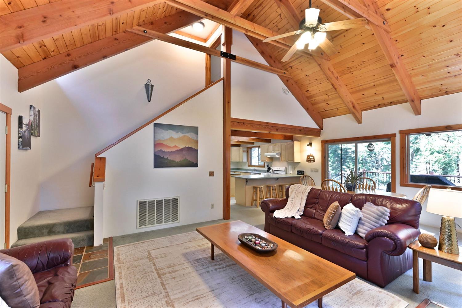 127 Summit Level Road