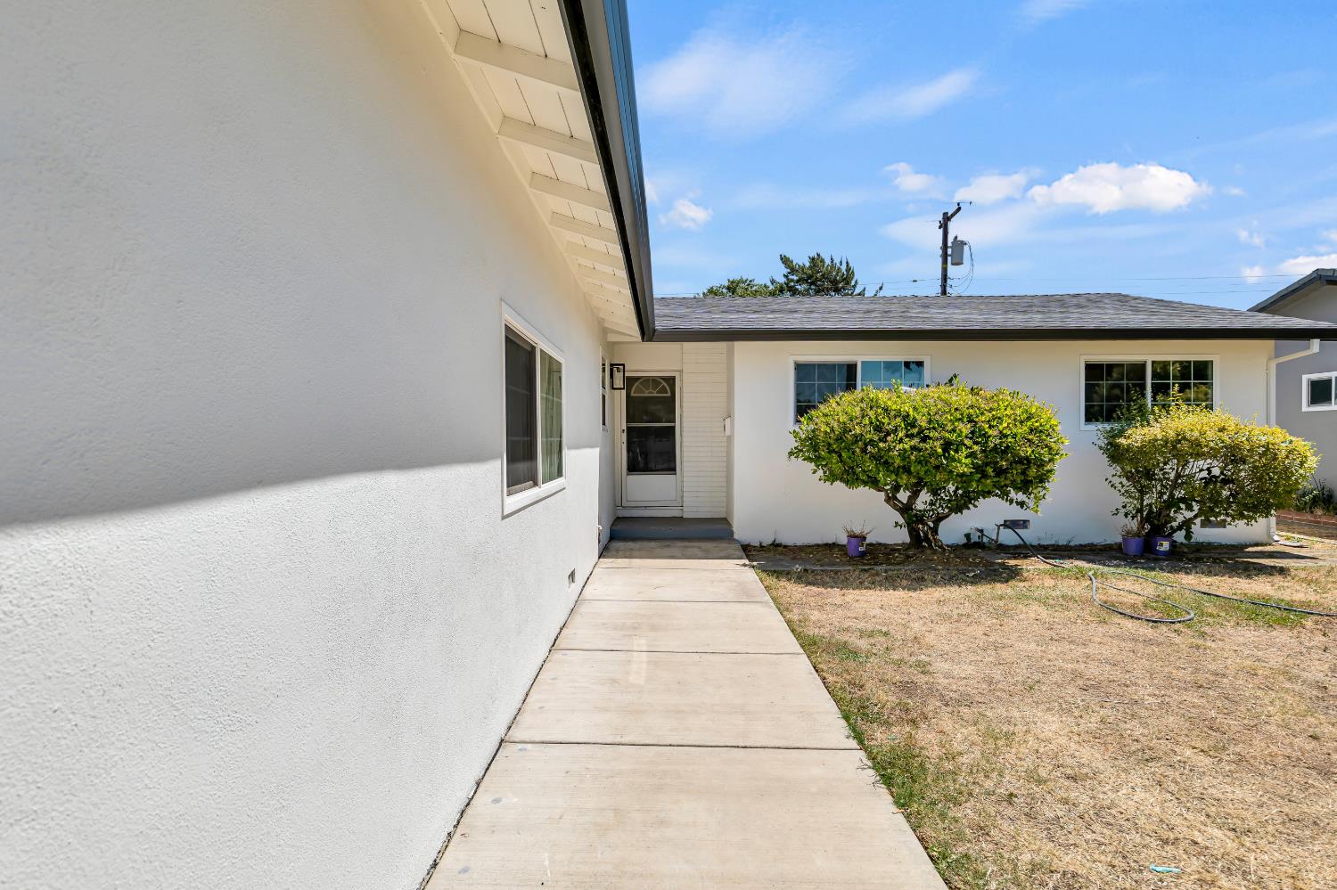 2318 Turnesa Avenue