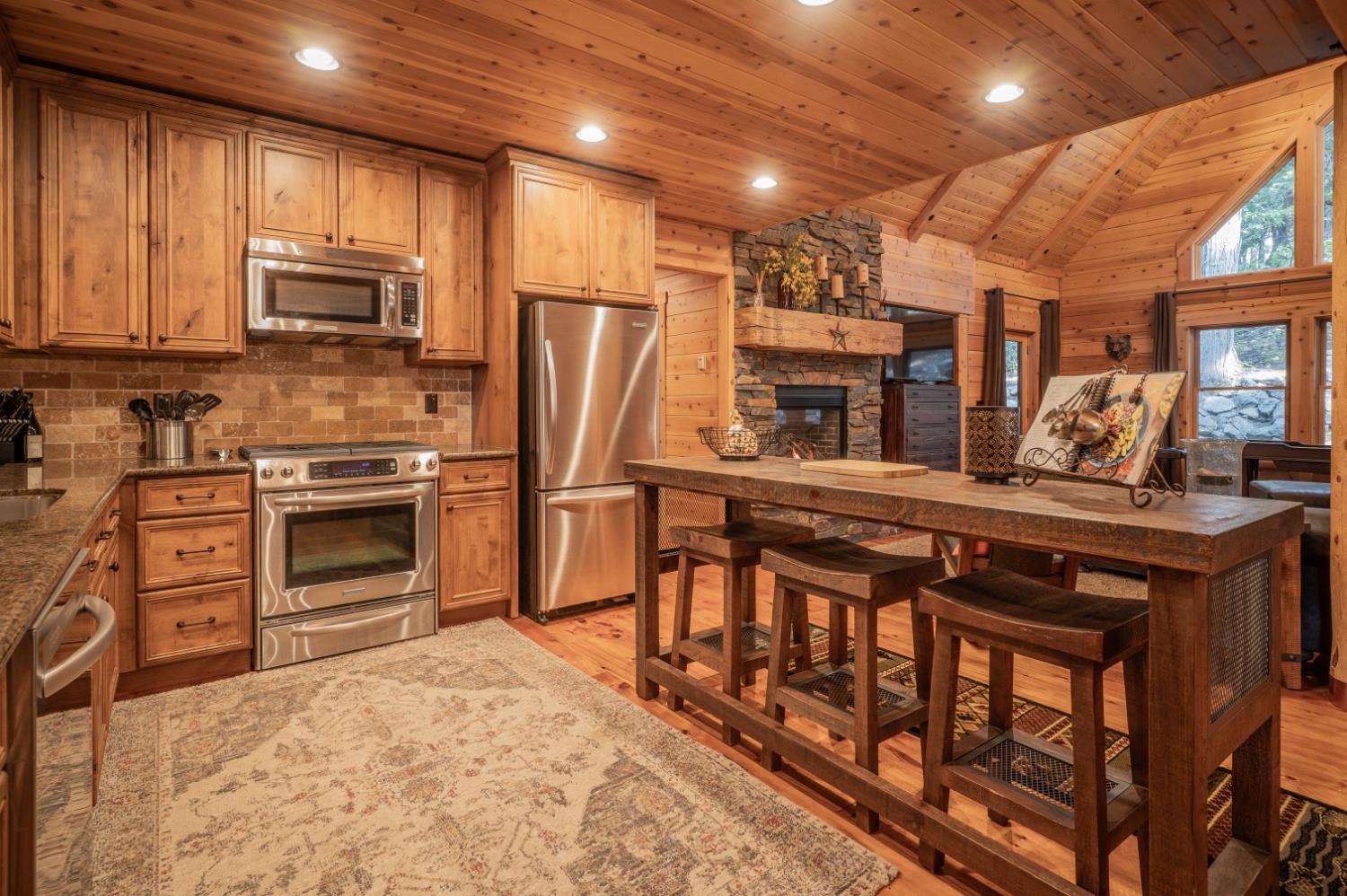 3716 Shoshone Drive