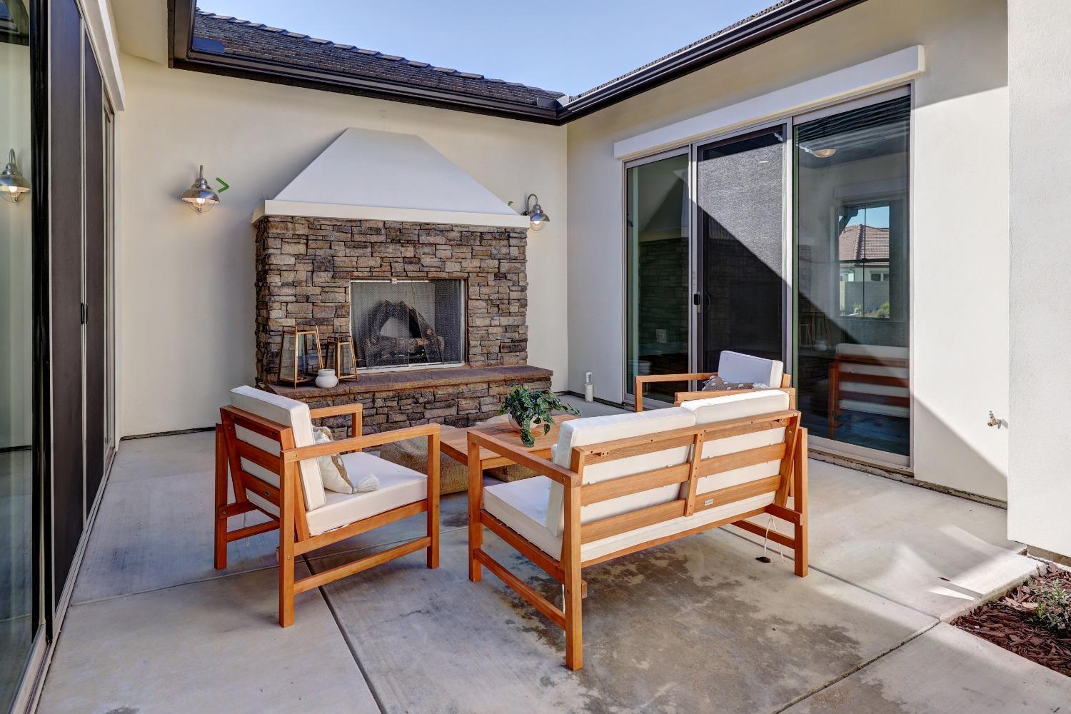 2189 E Strathspey Way