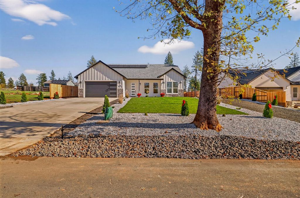 Photo of 5892 Kibler Road, Paradise, CA 95969 (MLS # 225146728)
