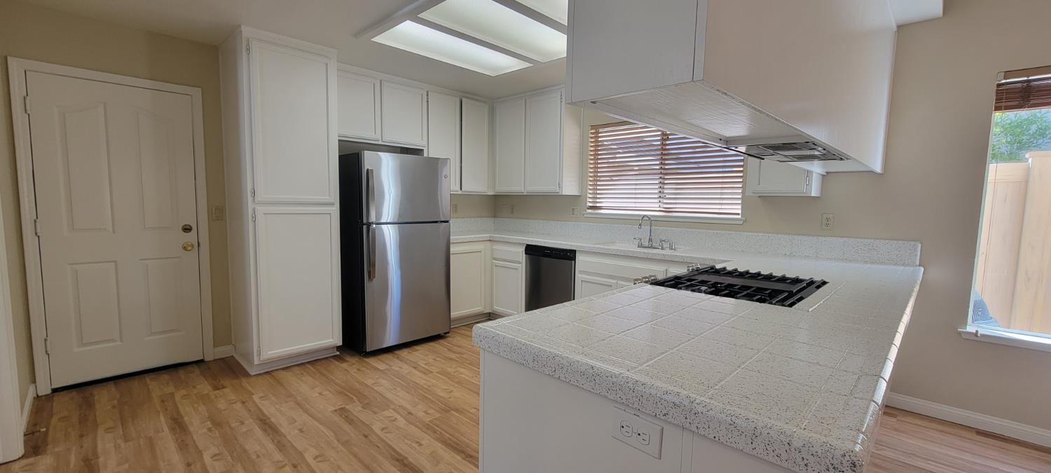 9017 Laguna Springs Way