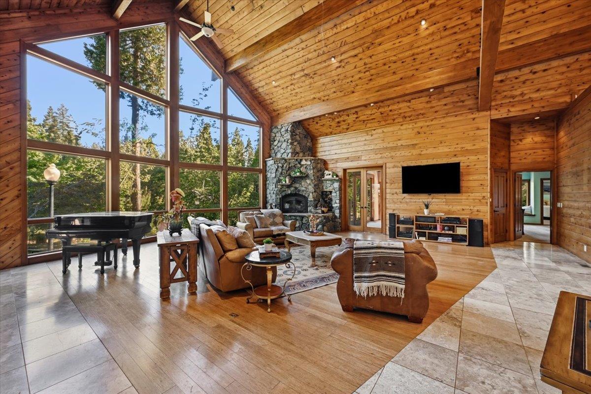 14496 Oak Ridge Road