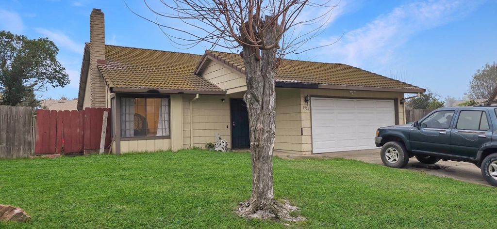 Photo of 1904 Tours Drive, Stockton, CA 95210 (MLS # 226008908)