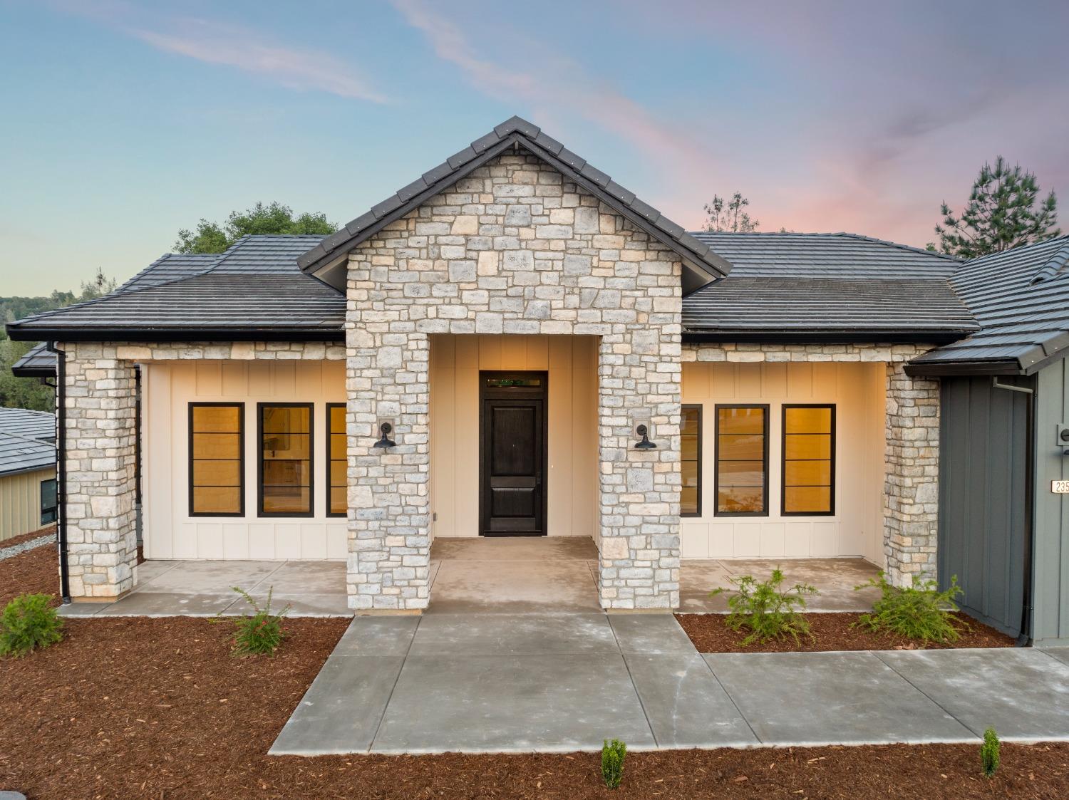 23523 Darkhorse Drive