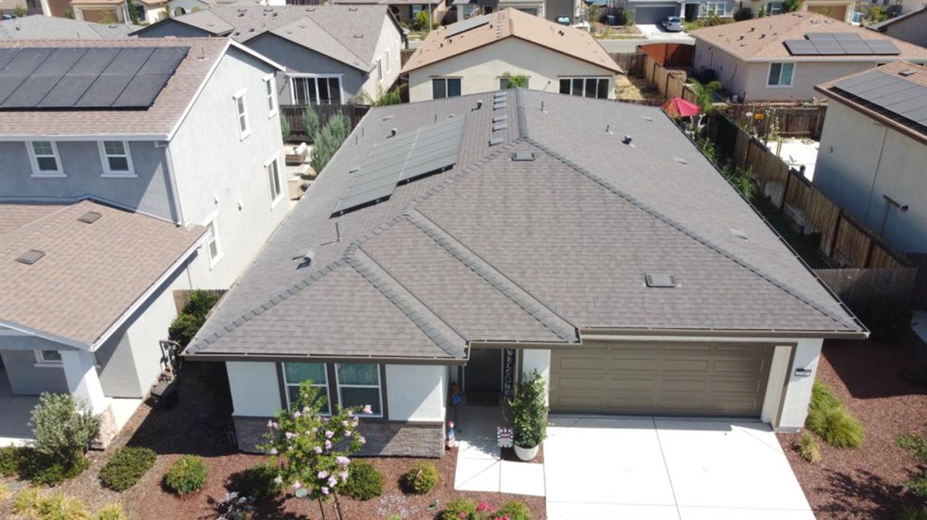 Photo of 1549 Gelderlander Way, Olivehurst, CA 95961 (MLS # 225125538)