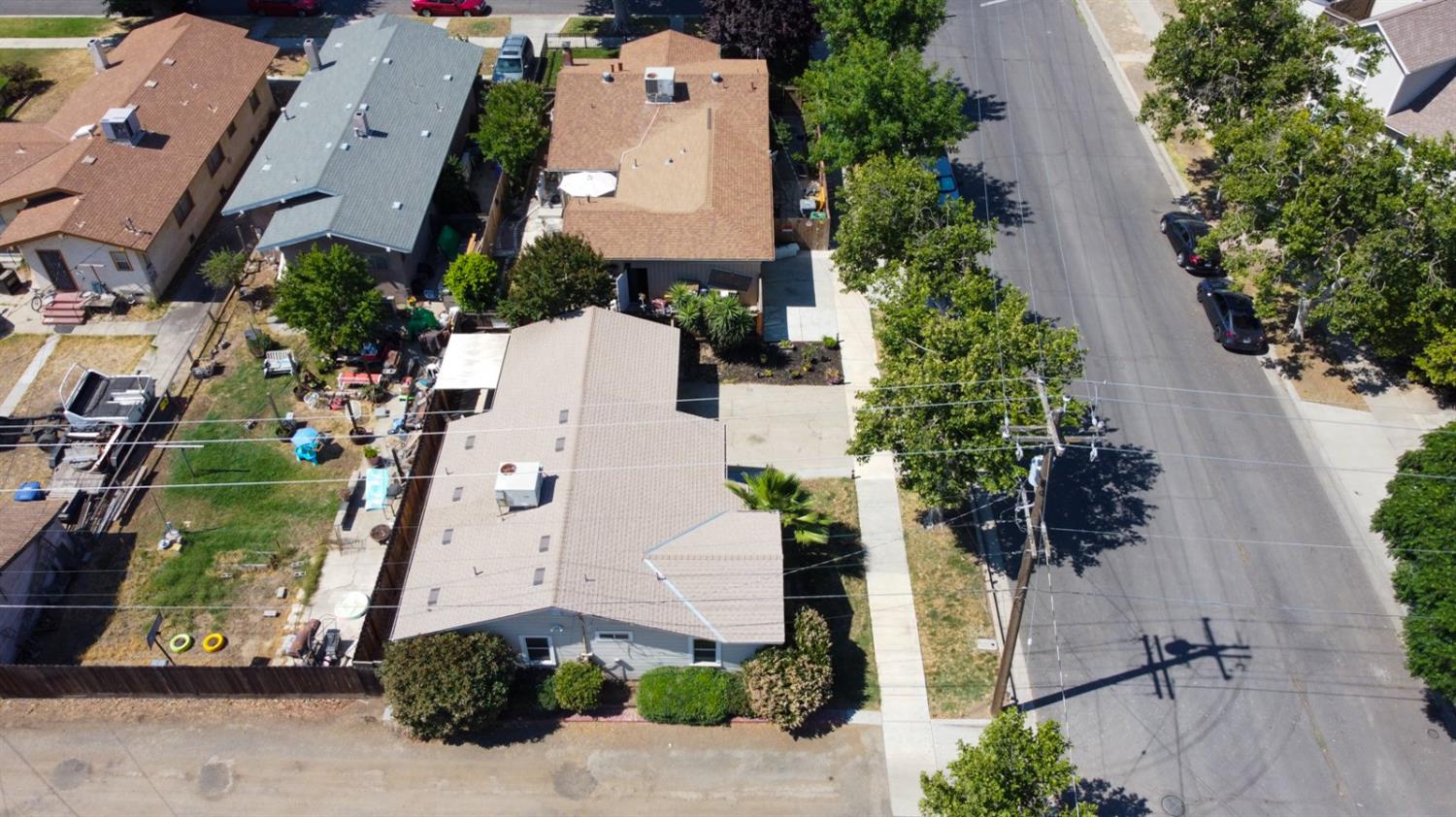 Los Banos, California 93635, United States, 2 Bedrooms Bedrooms, ,1 BathroomBathrooms,Residential,Active,214716