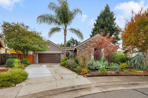 5578 Lilyview Way Elk Grove CA 95757