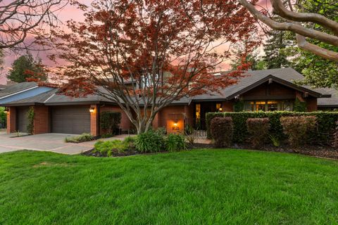 9125 Shady Hollow Way Fair Oaks CA 95628