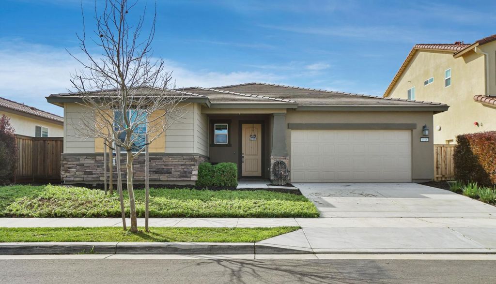 Photo of 6918 Mauna Loa Way, Stockton, CA 95219 (MLS # 226016824)
