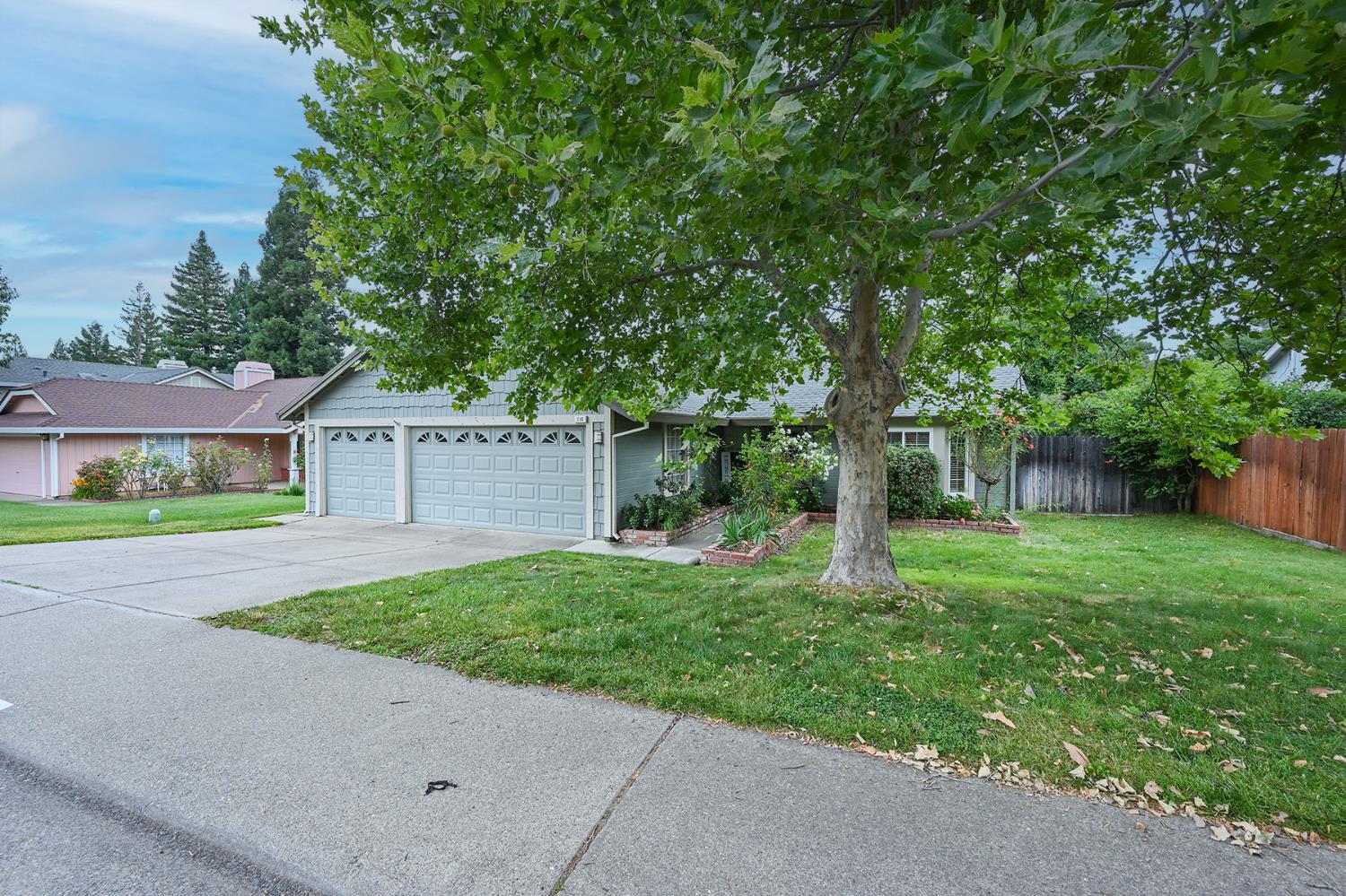 116 Ferrera Drive