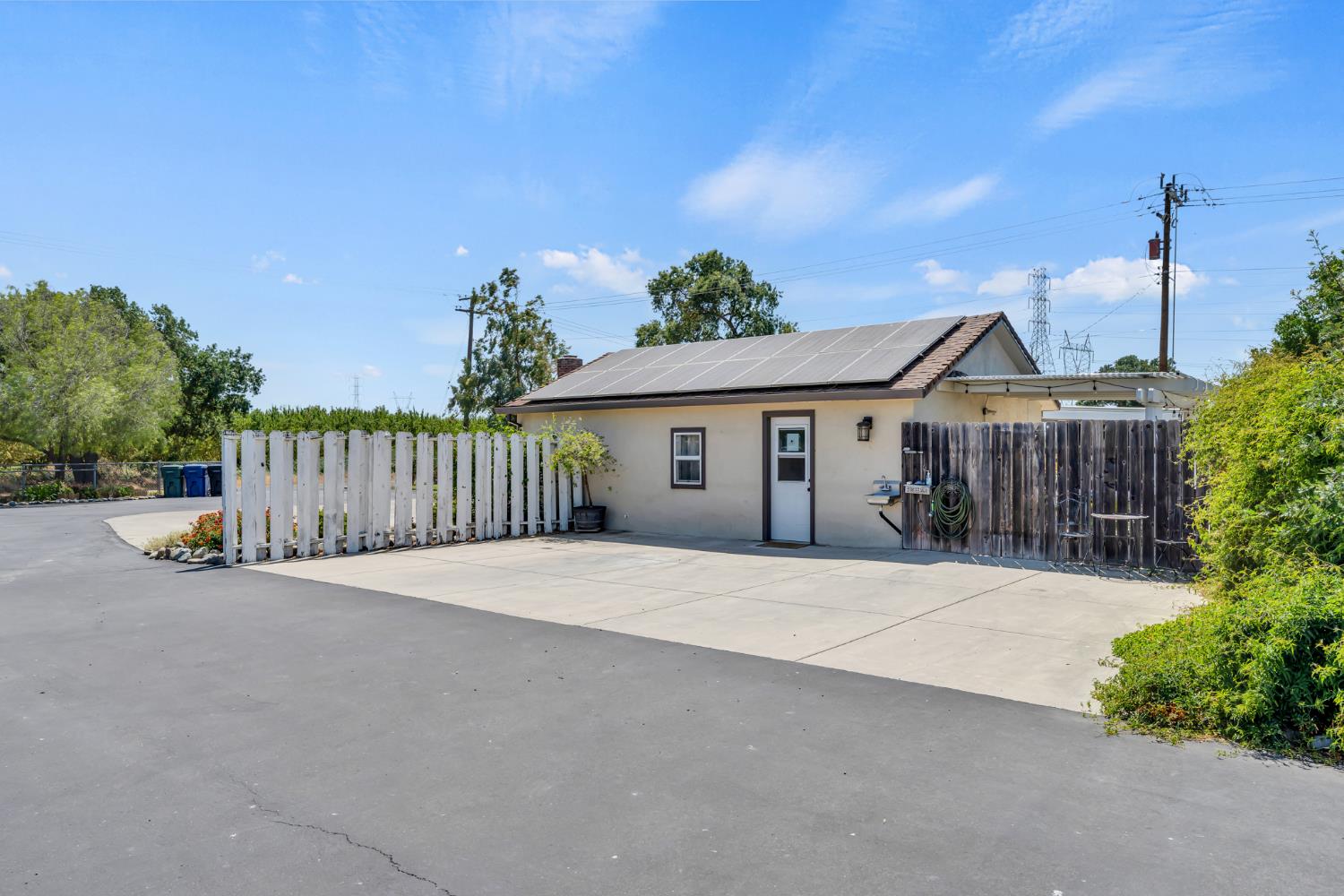 Galt, California 95632, United States, 2 Bedrooms Bedrooms, ,1 BathroomBathrooms,Residential,Active,159234