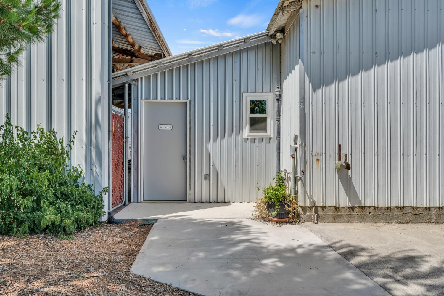 Galt, California 95632, United States, 2 Bedrooms Bedrooms, ,1 BathroomBathrooms,Residential,Active,159234