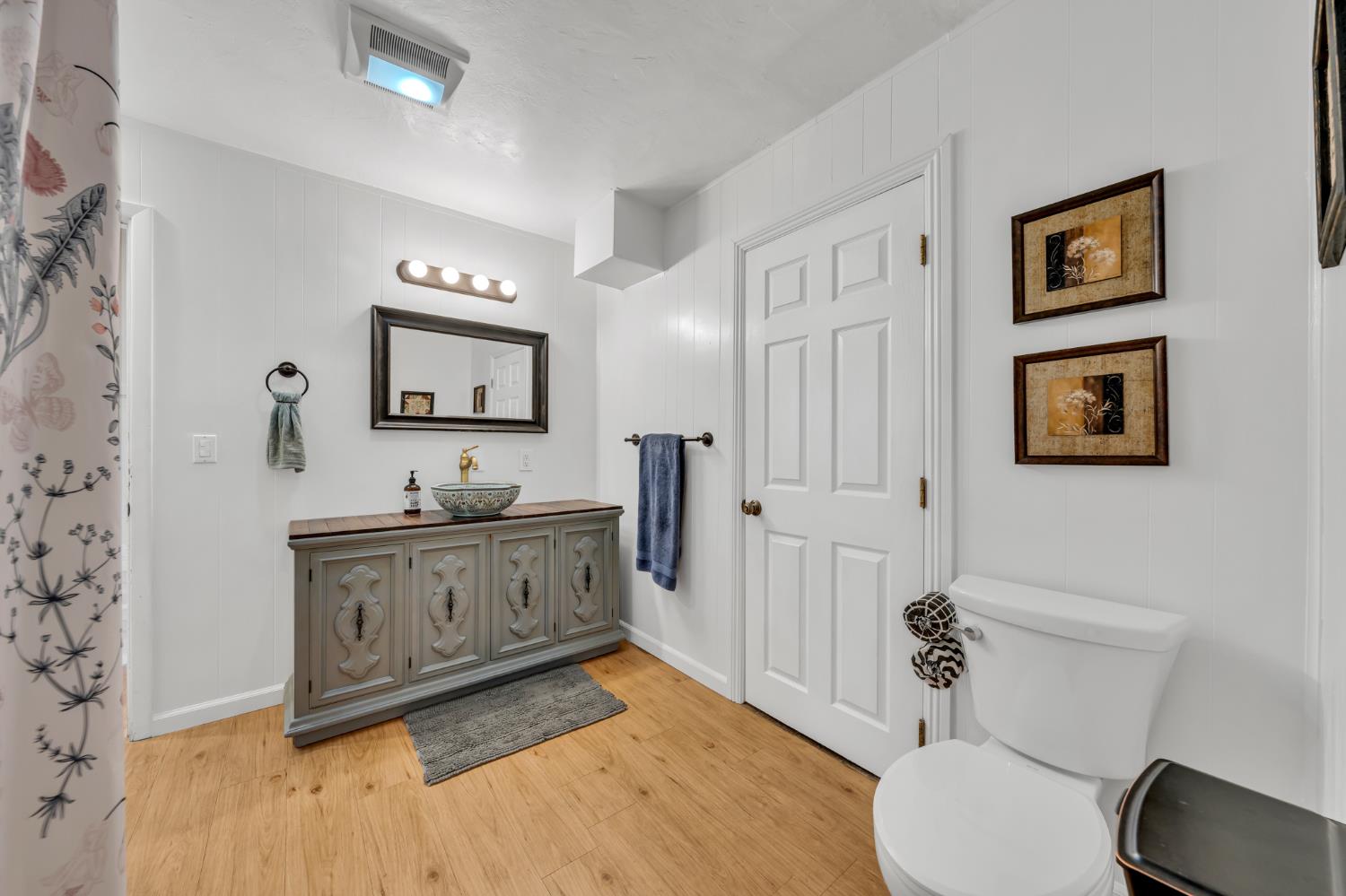 Galt, California 95632, United States, 2 Bedrooms Bedrooms, ,1 BathroomBathrooms,Residential,Active,159234