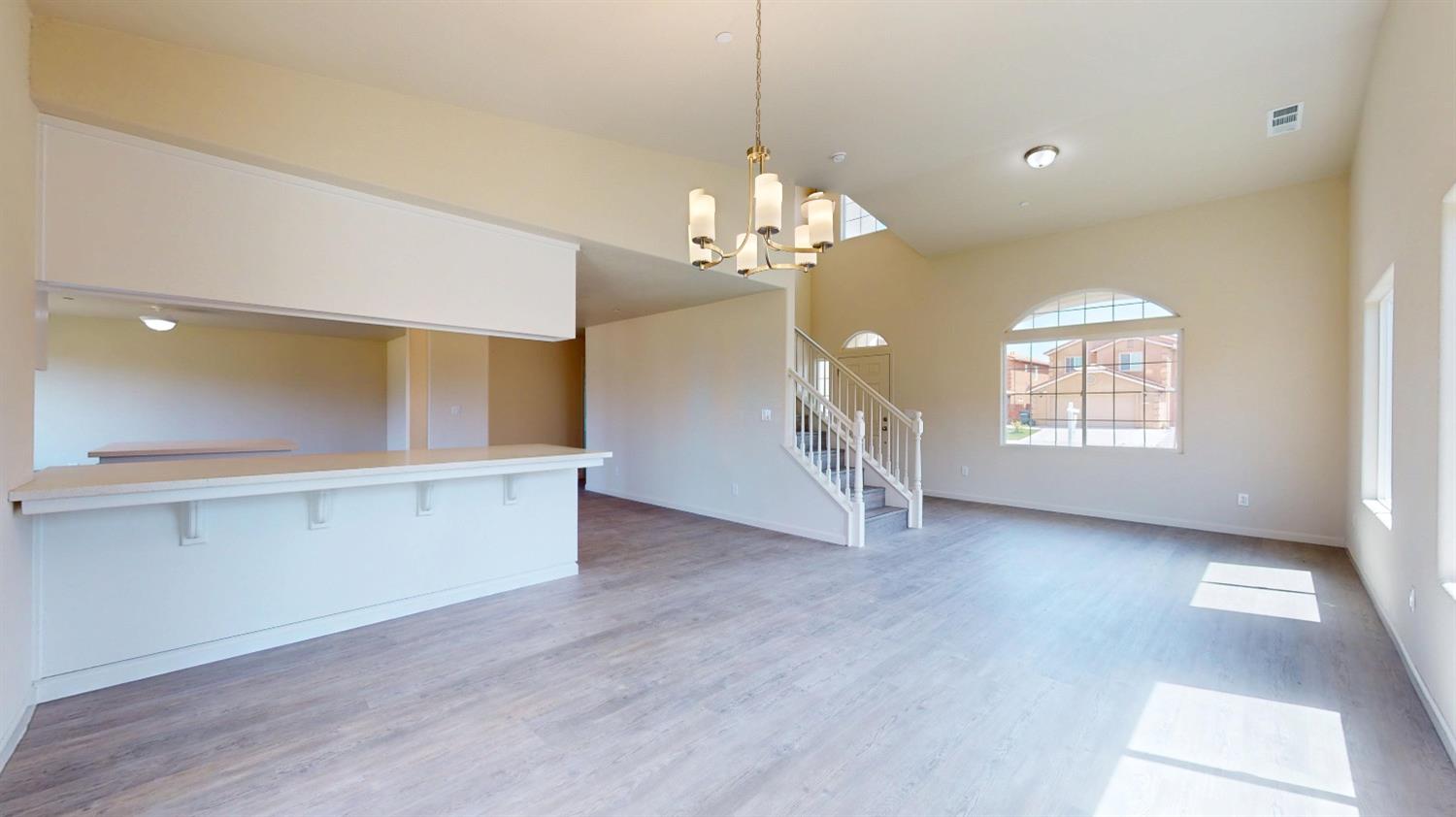 5567 Landon Lane
