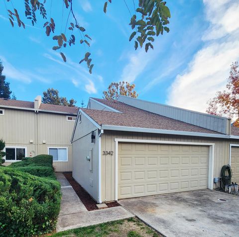 3342 Village Court Cameron Park CA 95682