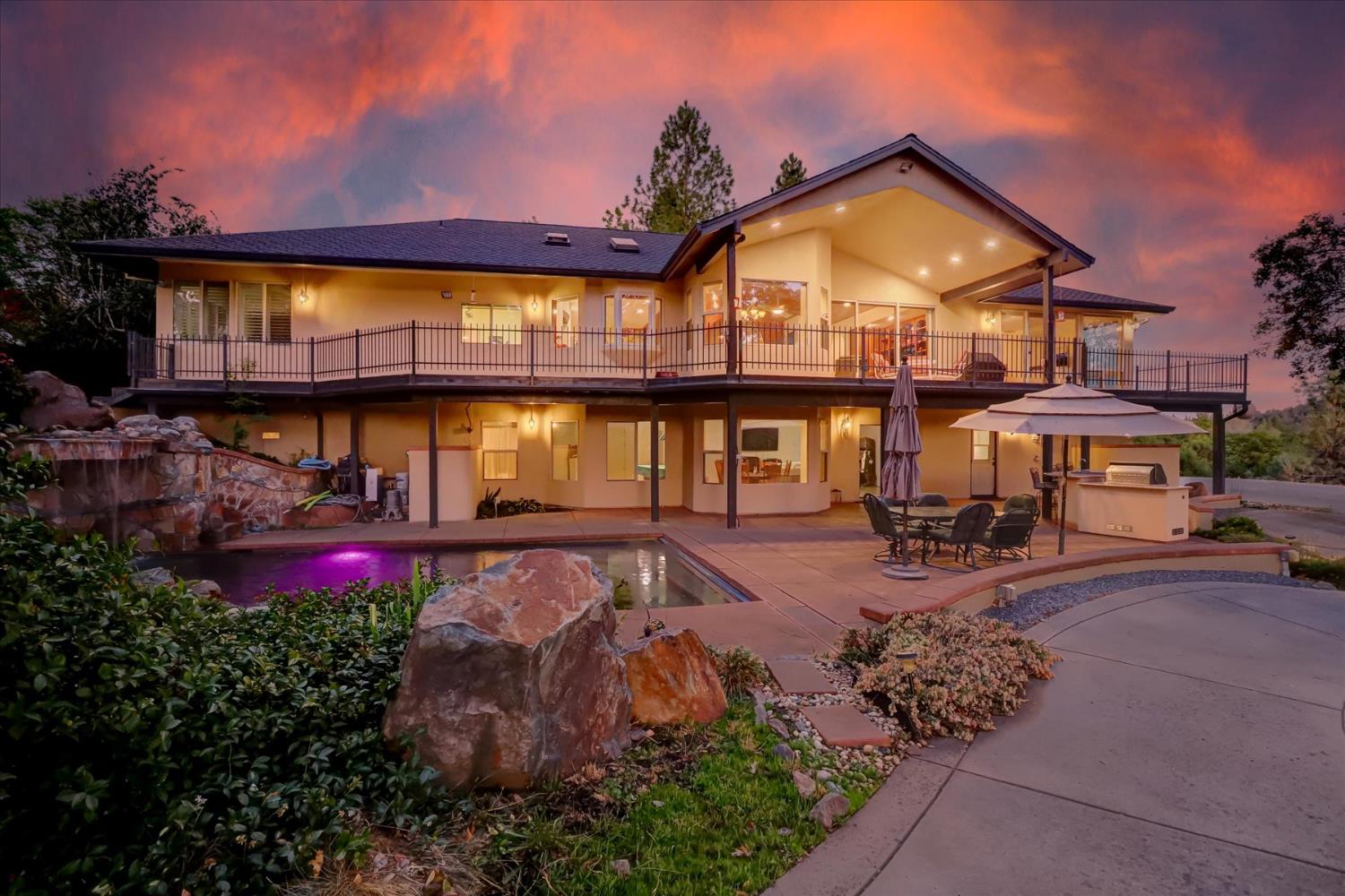 16875 Southridge Road