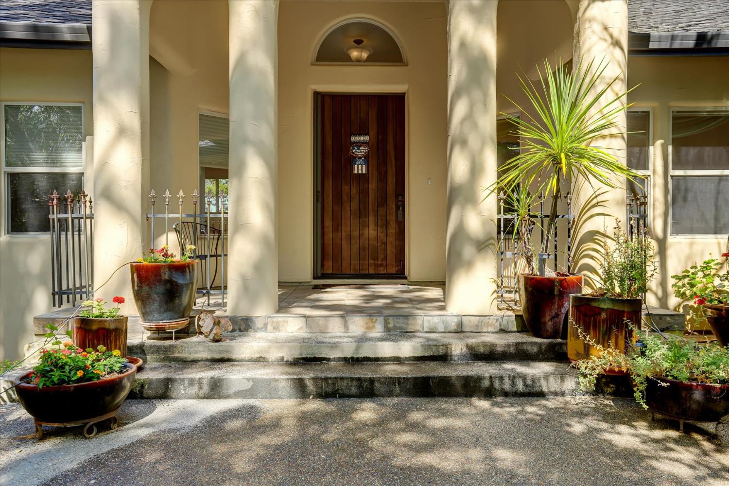 16875 Southridge Road