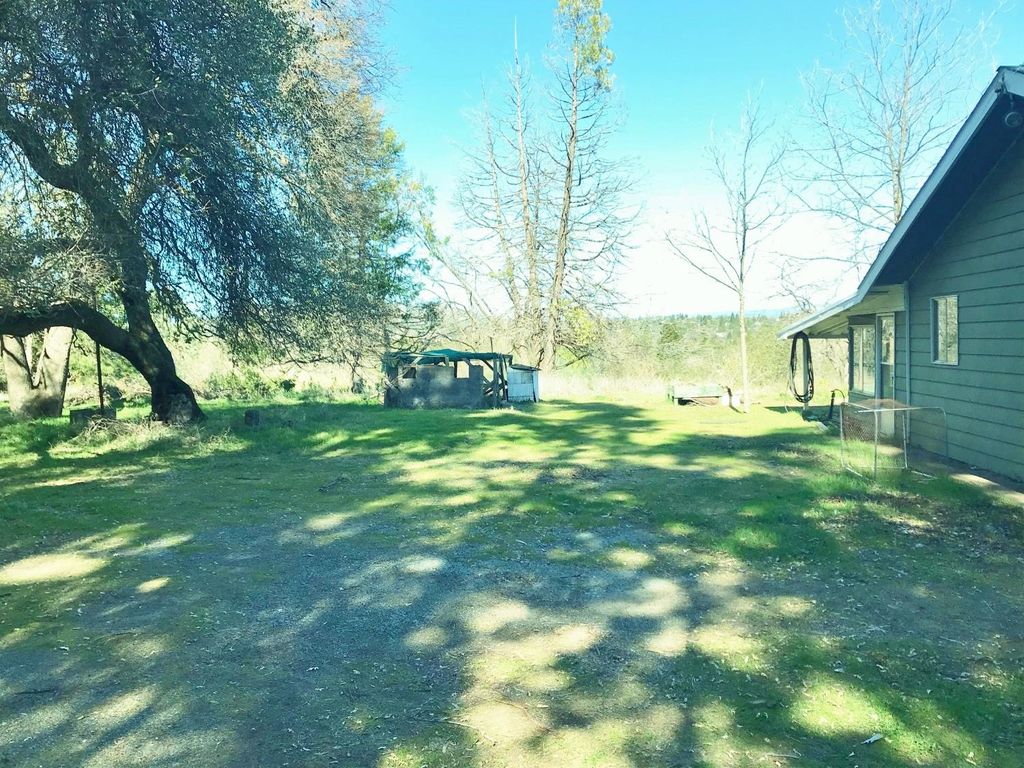 Photo of 2864 Hillcrest Drive, Cameron Park, CA 95682 (MLS # 226024612)