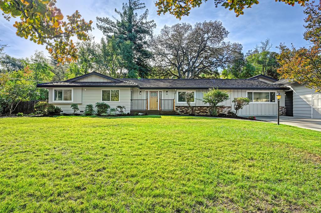 9842 Valley Pines Drive