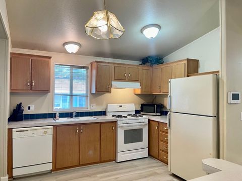 29 Hanover Street, Citrus Heights, CA 95621 - MLS#: 225028047