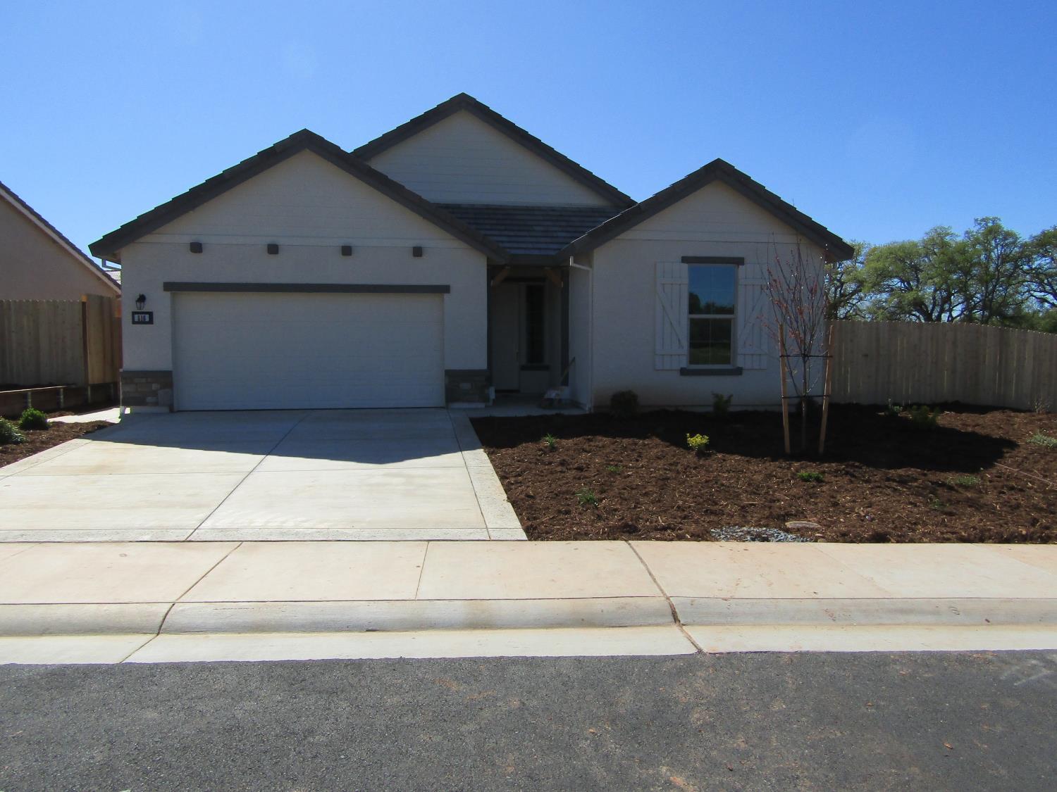 516 Bellflower Circle