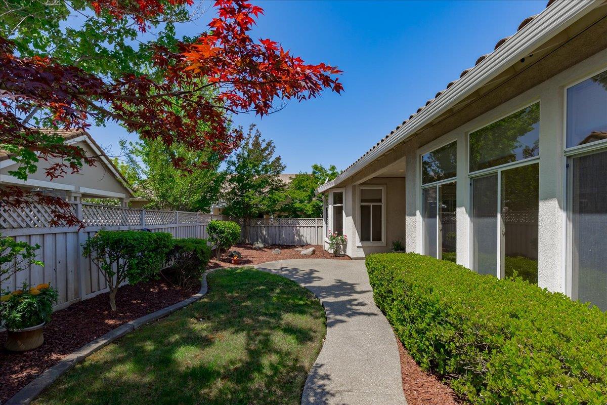 7736 Rosestone Lane