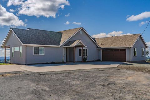 9515 Ham Luddy Road Mountain Ranch CA 95246