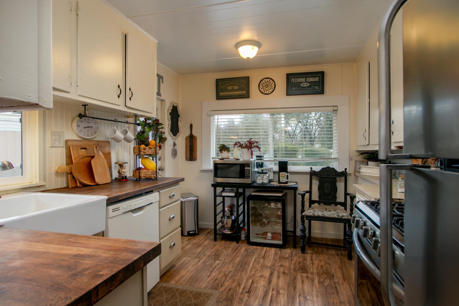 3881 Many Oaks Lane 27