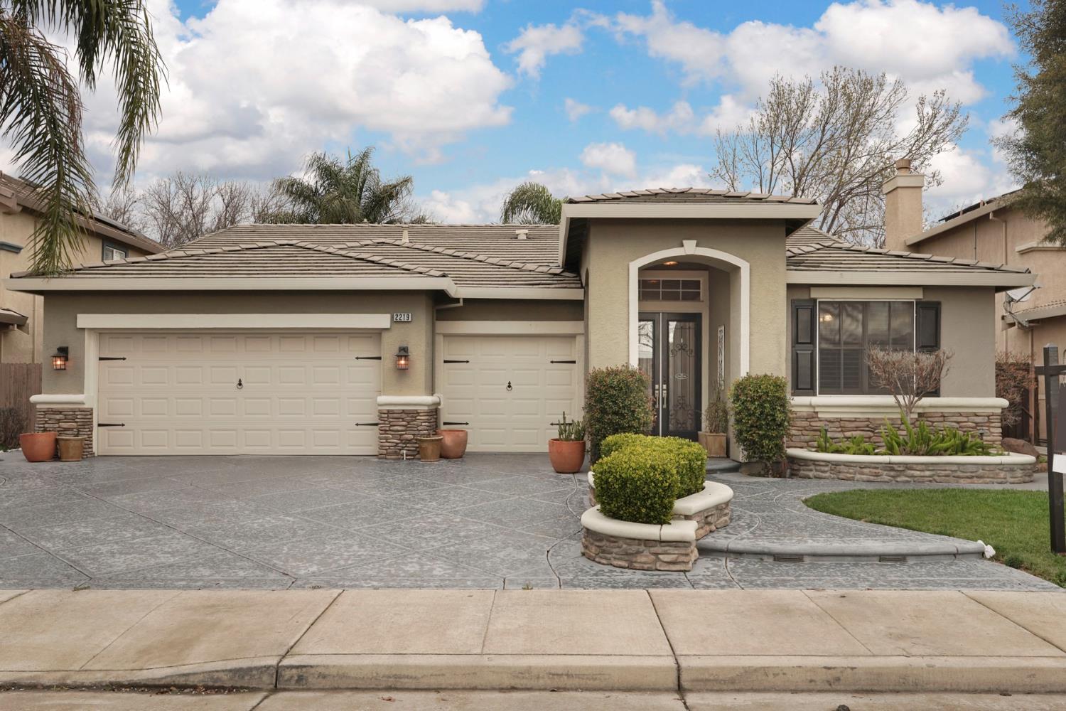 2219 Yellowstone Avenue