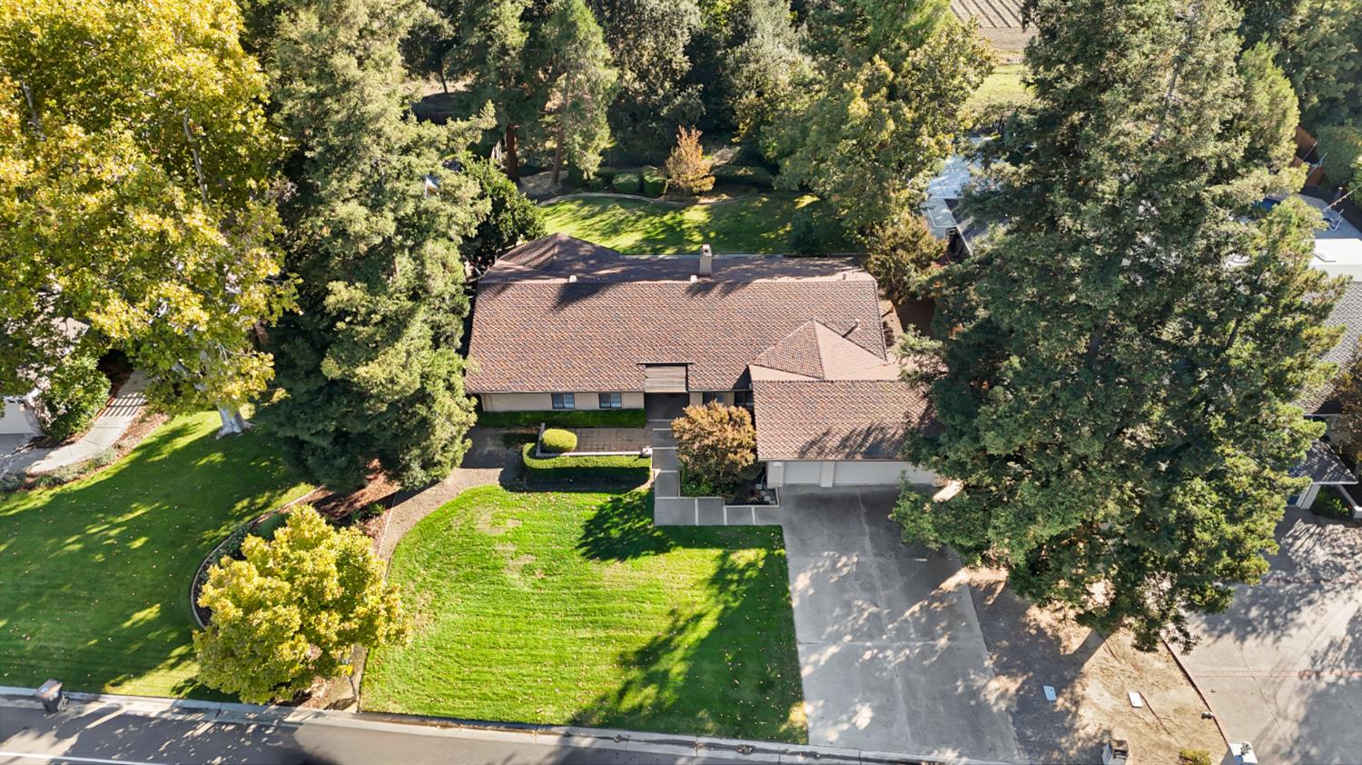 27243 E El Macero Drive