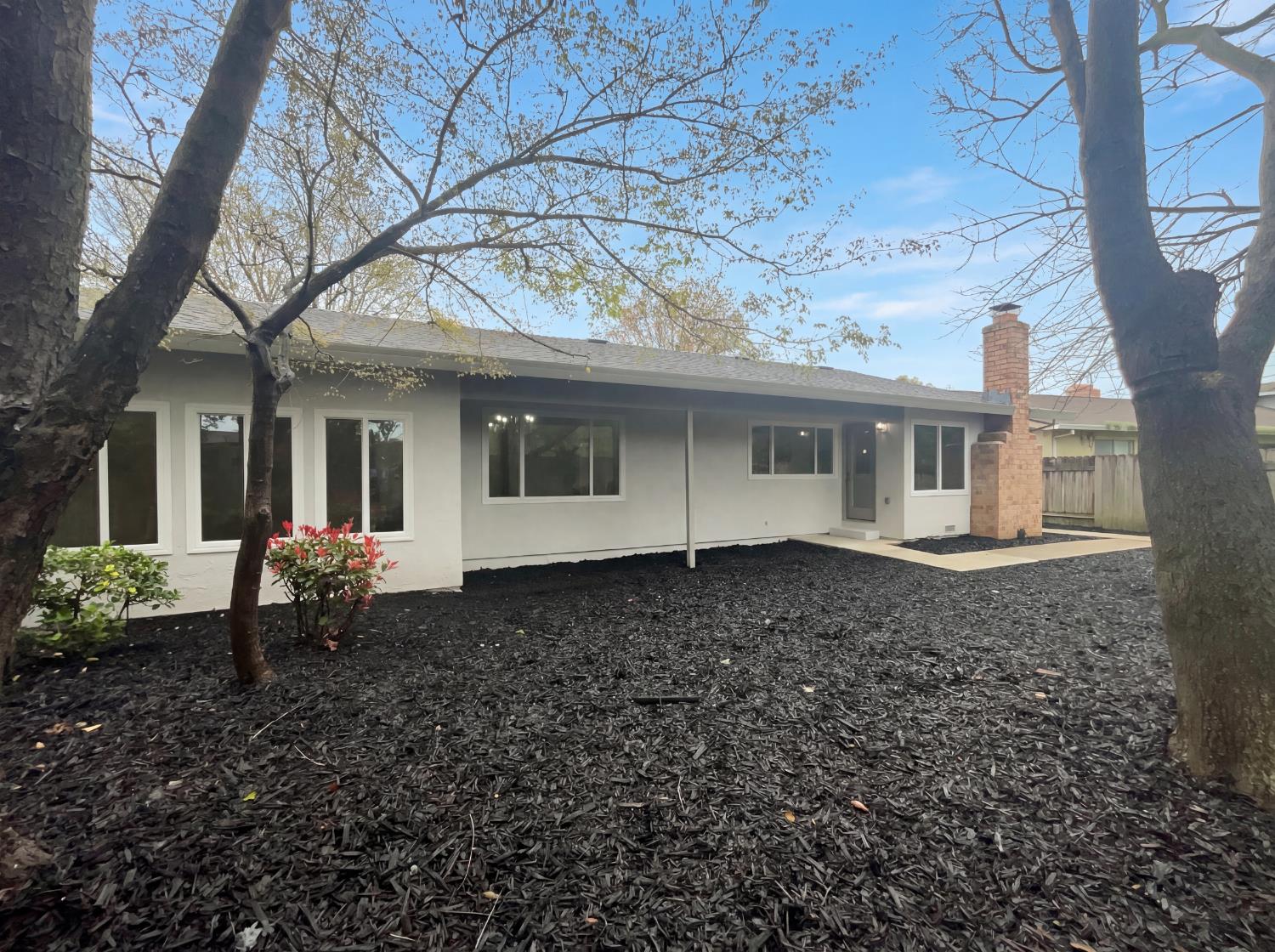 1005 Cottonwood Drive