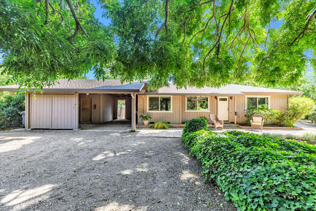 34791 Creeksedge Road