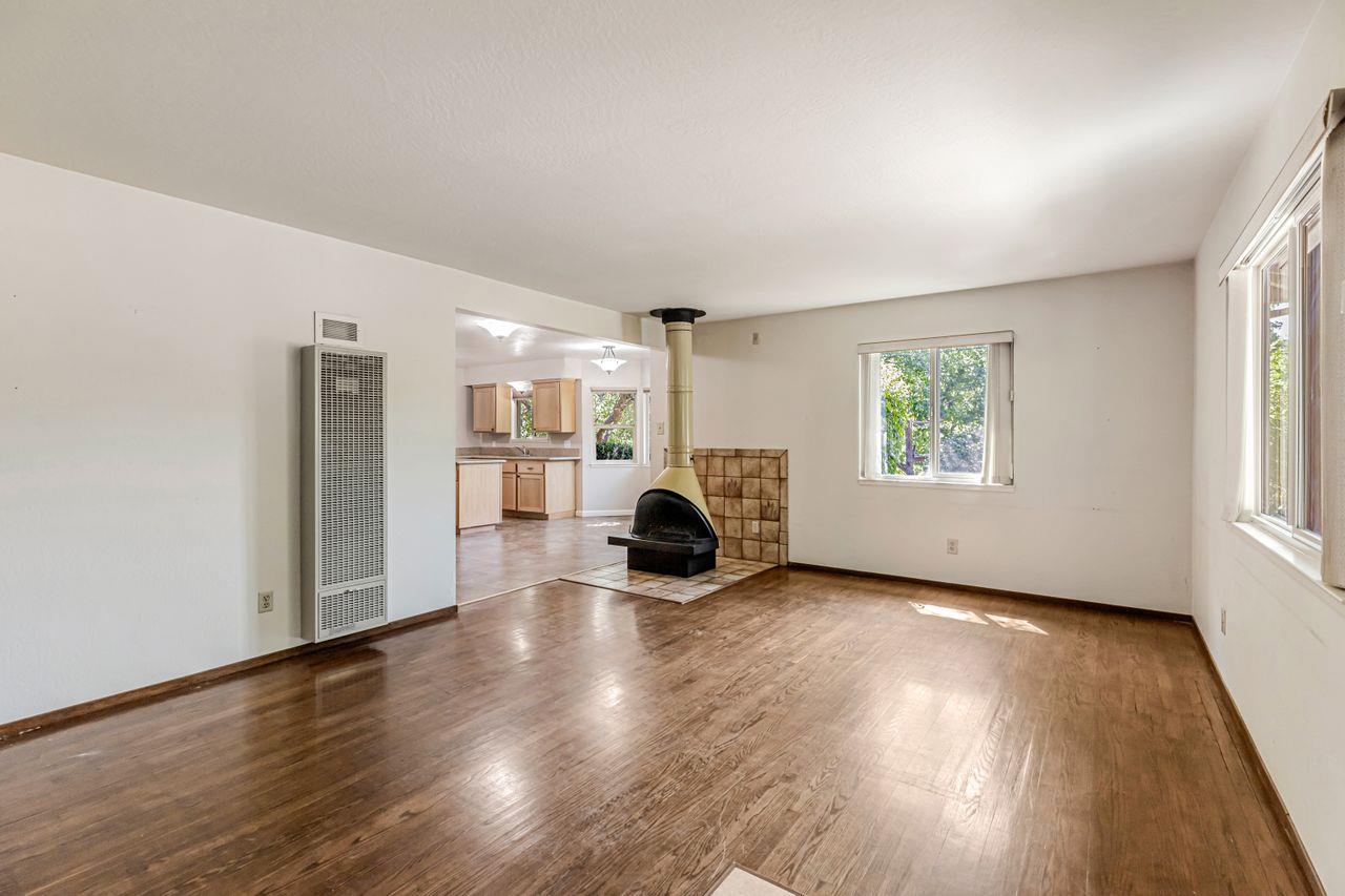 34791 Creeksedge Road