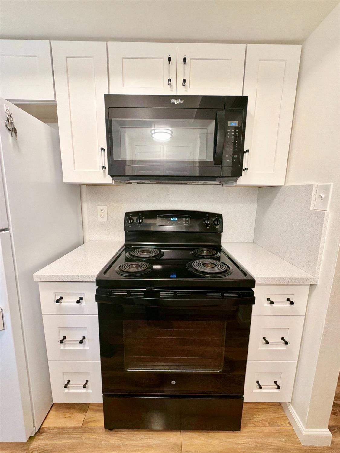 3532 W Benjamin Holt Drive