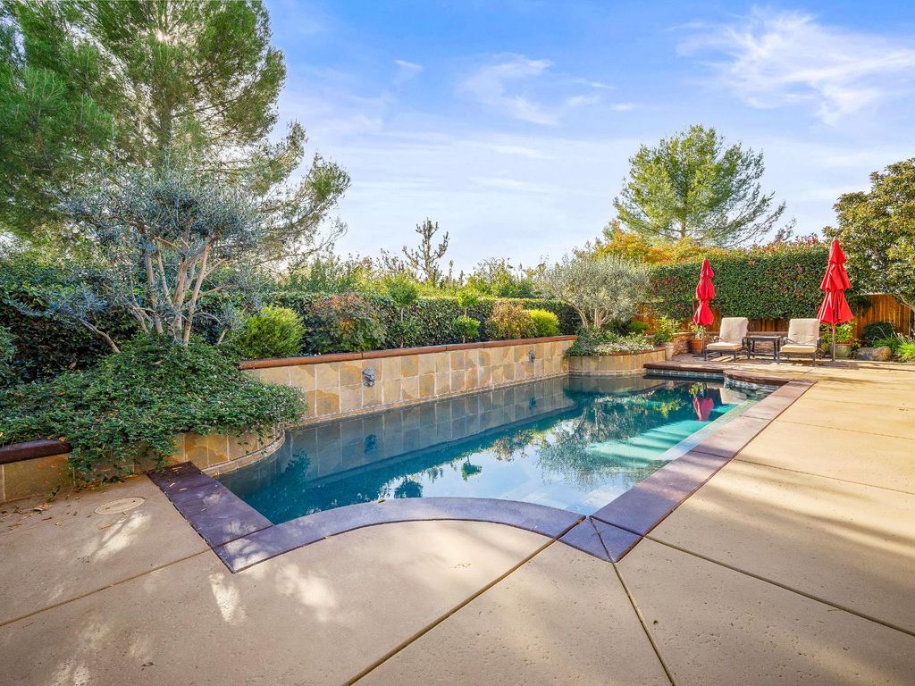 Photo of 6117 Southerness Drive, El Dorado Hills, CA 95762 (MLS # 226033877)