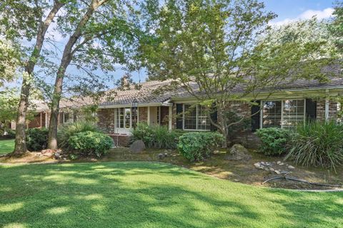 450 W Turner Road Lodi CA 95242