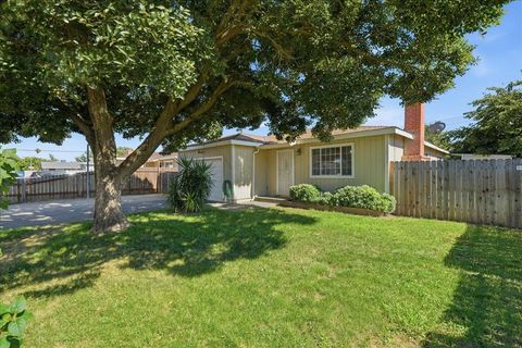 MLS: 226075145