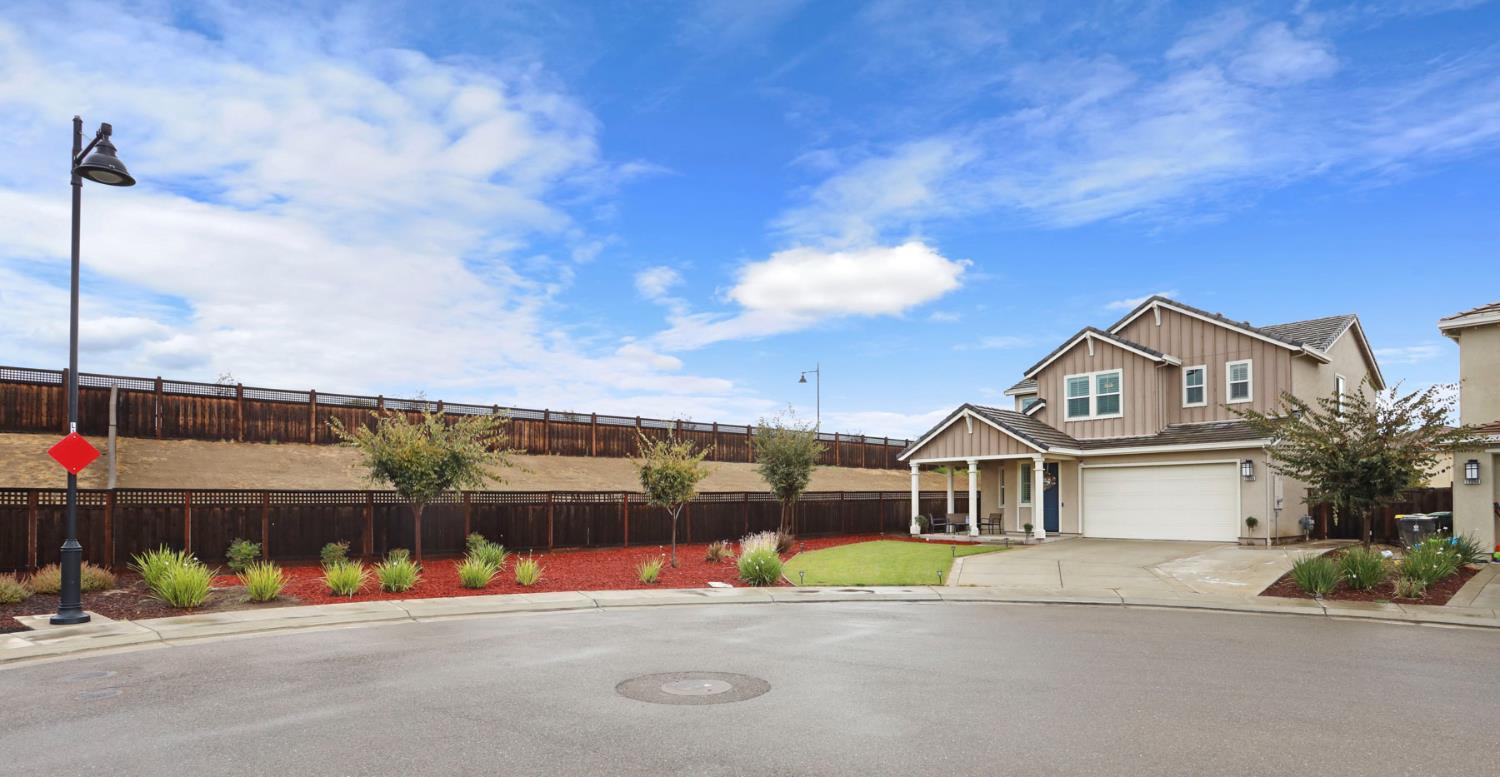 17234 Hidden Pond Place