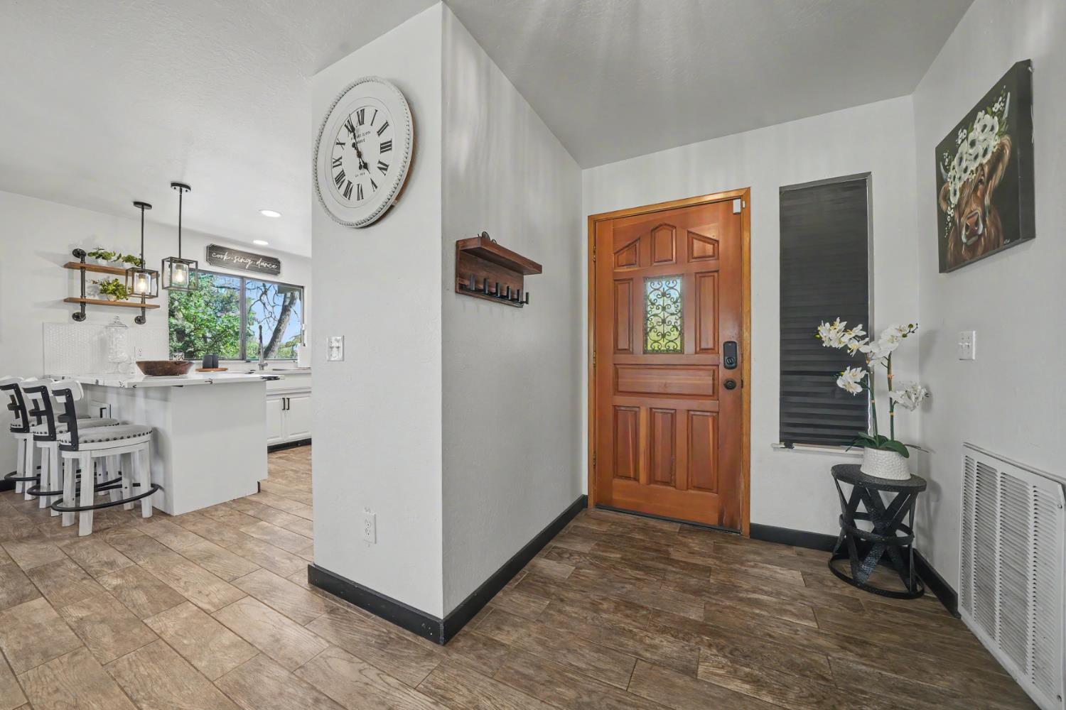 2077 Greenbriar Road