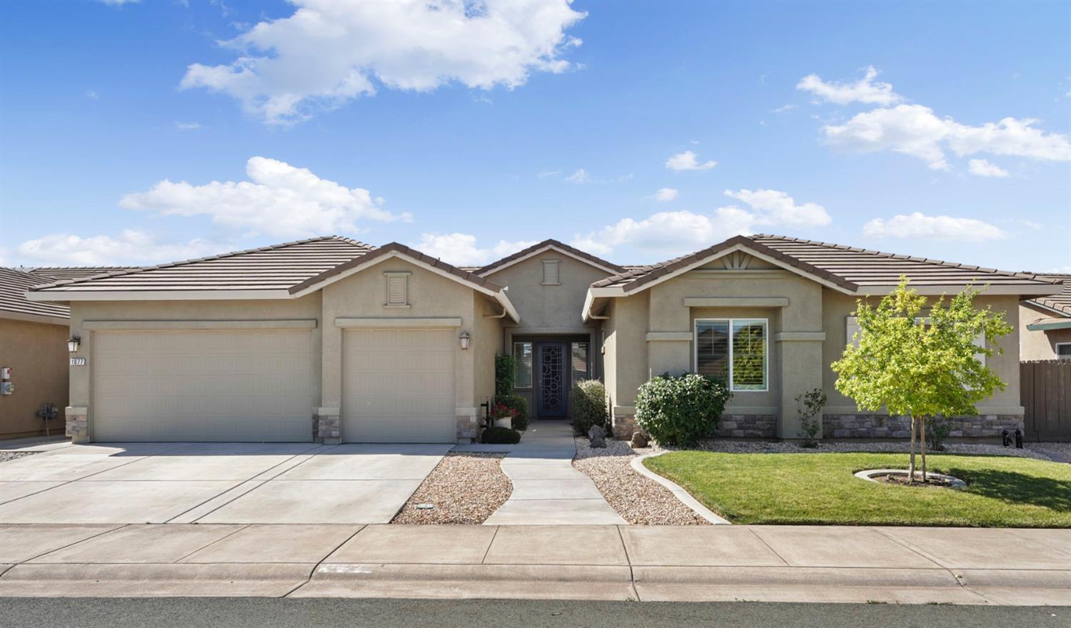 1077 Dimaggio Way