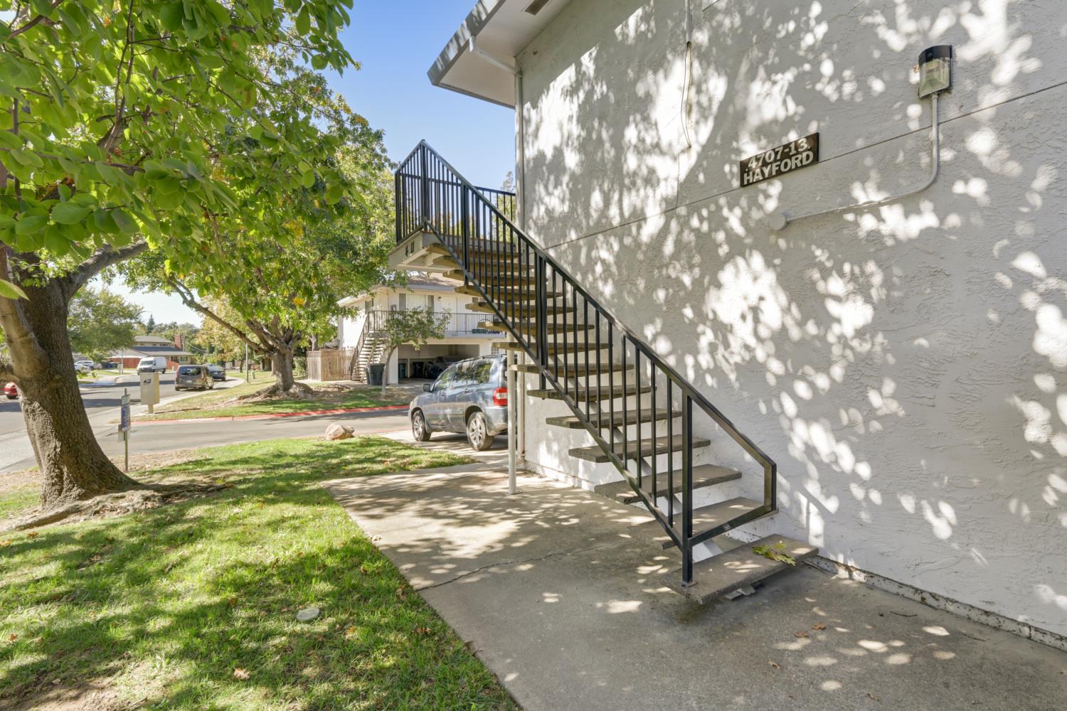 4711 Hayford Way 4