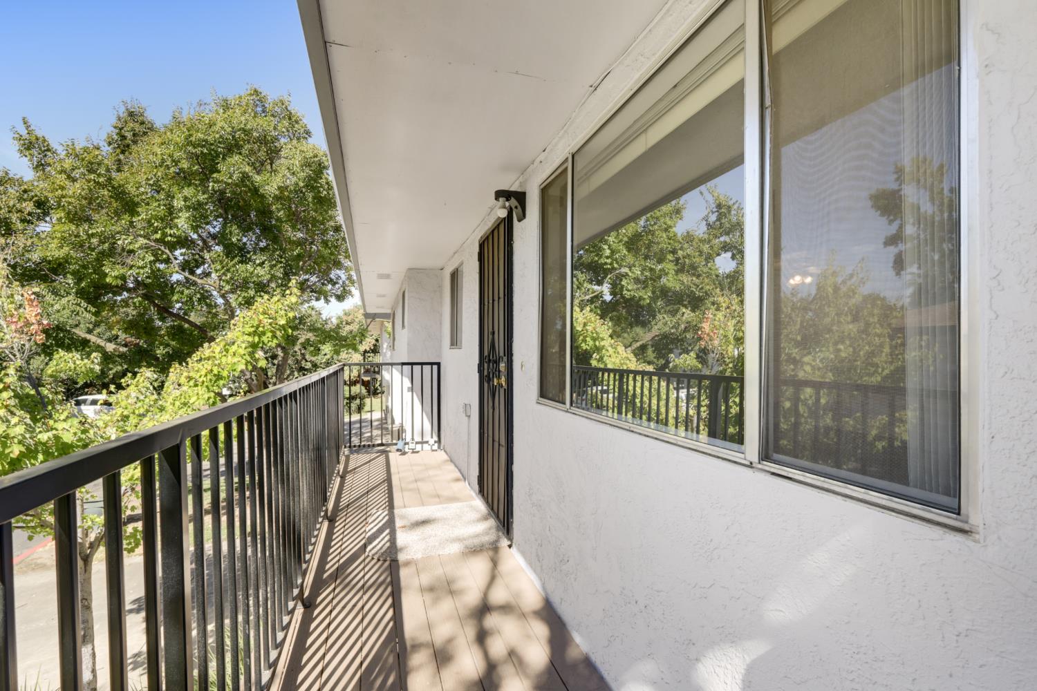 4711 Hayford Way 4