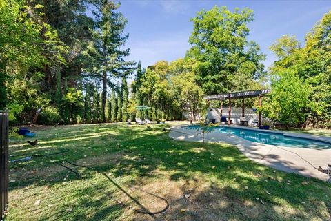 7737 Old Auburn Road Citrus Heights CA 95610