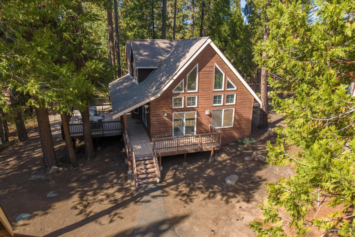 3527 Shoshone Drive