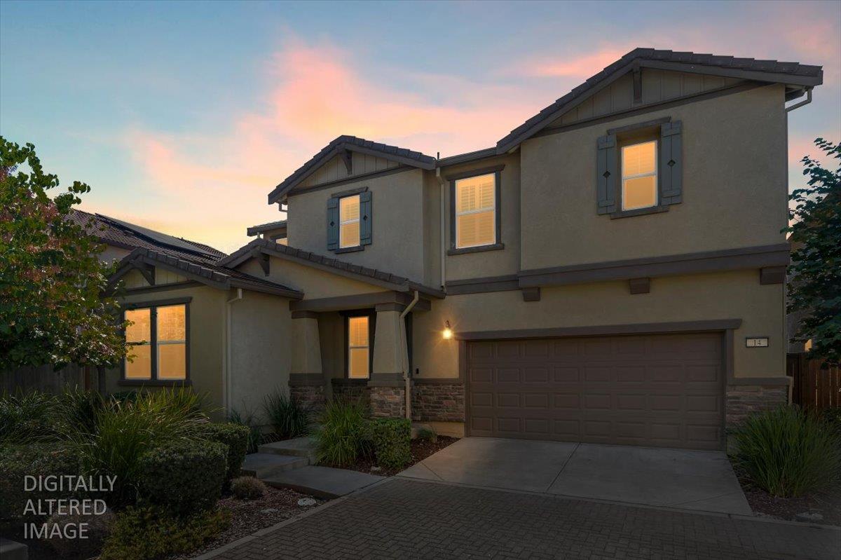14 Cliff Breeze Place
