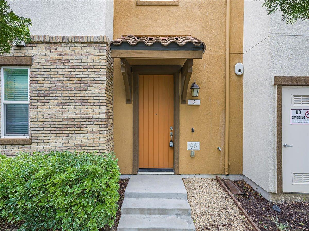 73 Montecito Vista Drive 2