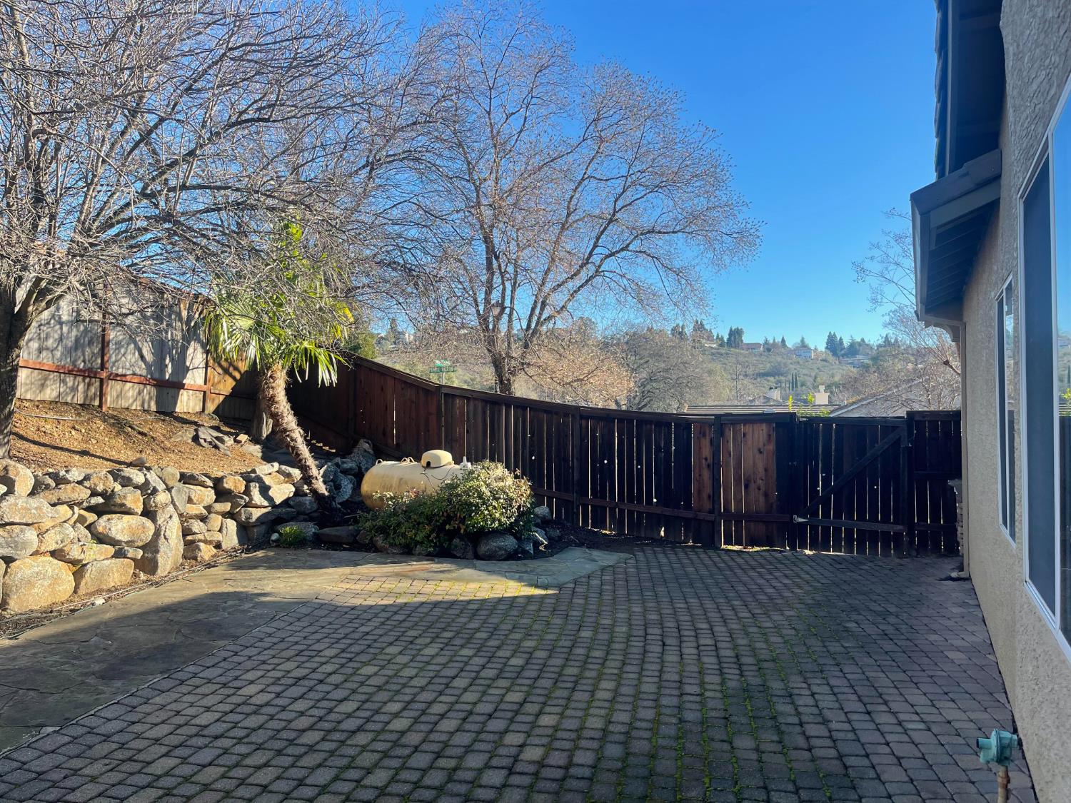 4004 Prairie Falcon Drive