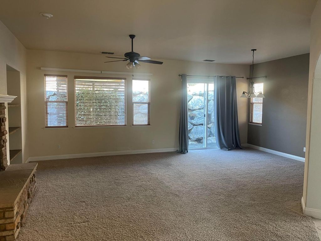 Photo of 4004 Prairie Falcon Drive, El Dorado Hills, CA 95762 (MLS # 226004449)